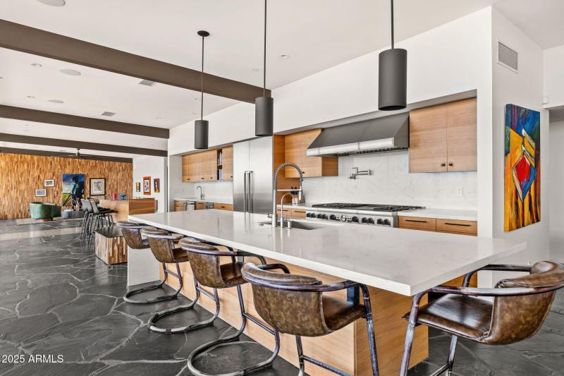 24-web-or-mls-DSC06225-HDR_1