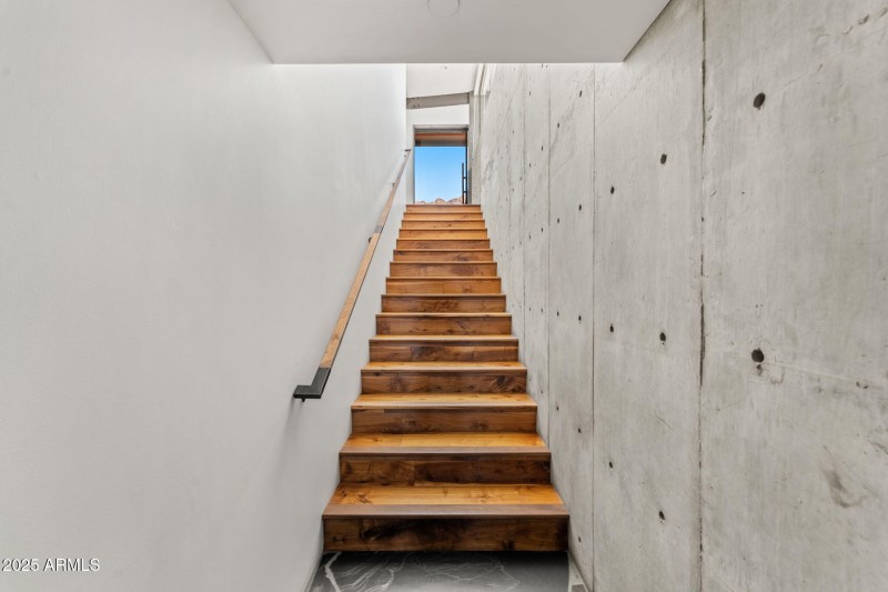 64-web-or-mls-DSC06480-HDR_1