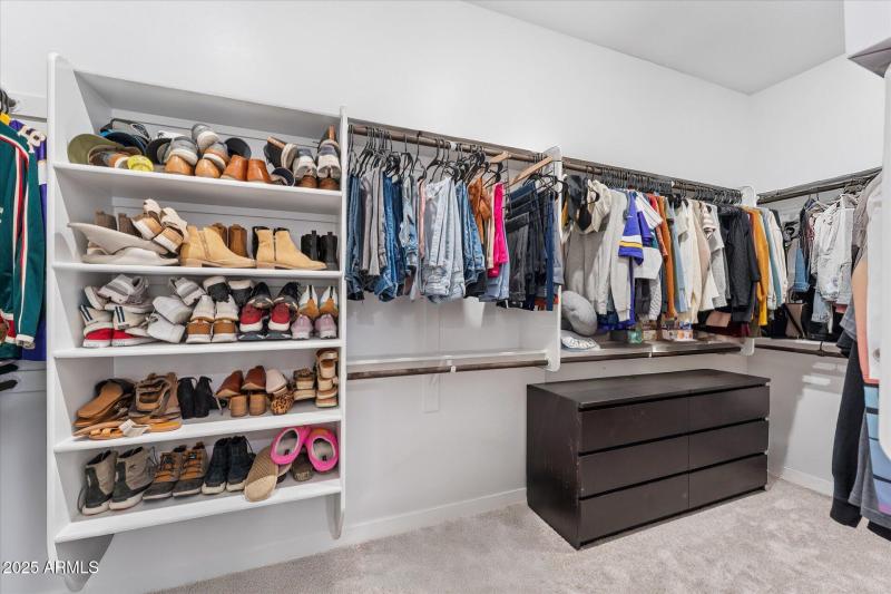 14-014-primary-closet