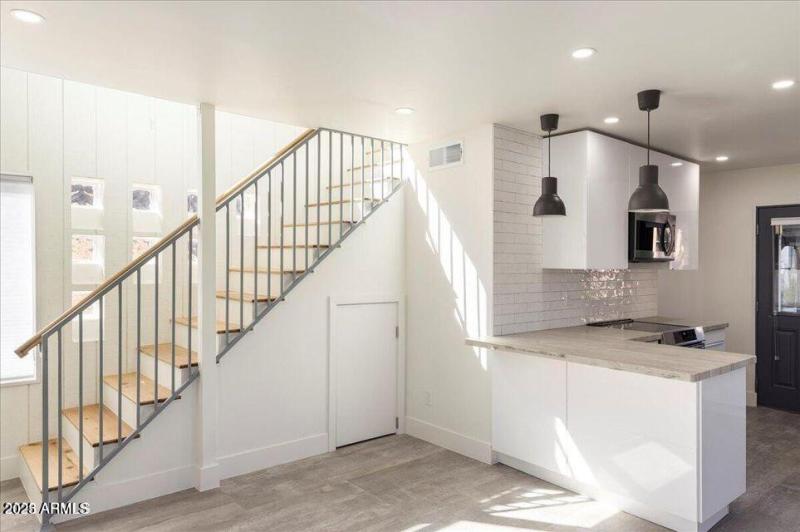 20220317185042264568000000-o