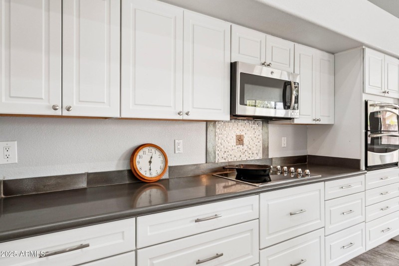 17-web-or-mls-W Weatherby Dr-S2908-017