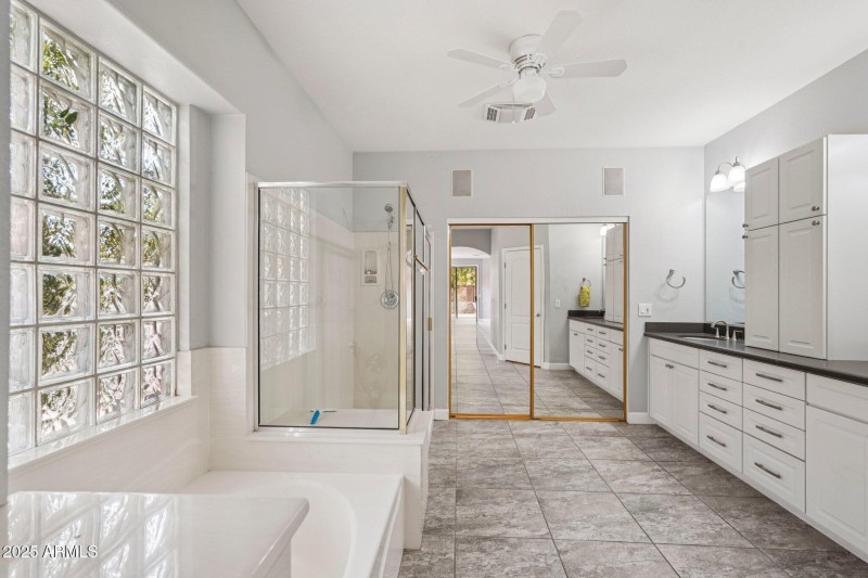 24-web-or-mls-W Weatherby Dr-S2908-024