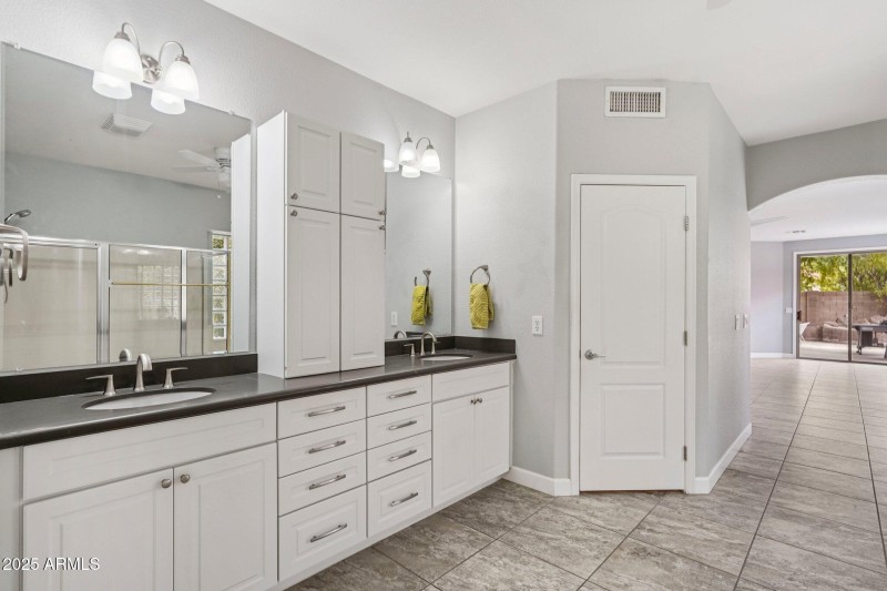 26-web-or-mls-W Weatherby Dr-S2908-026