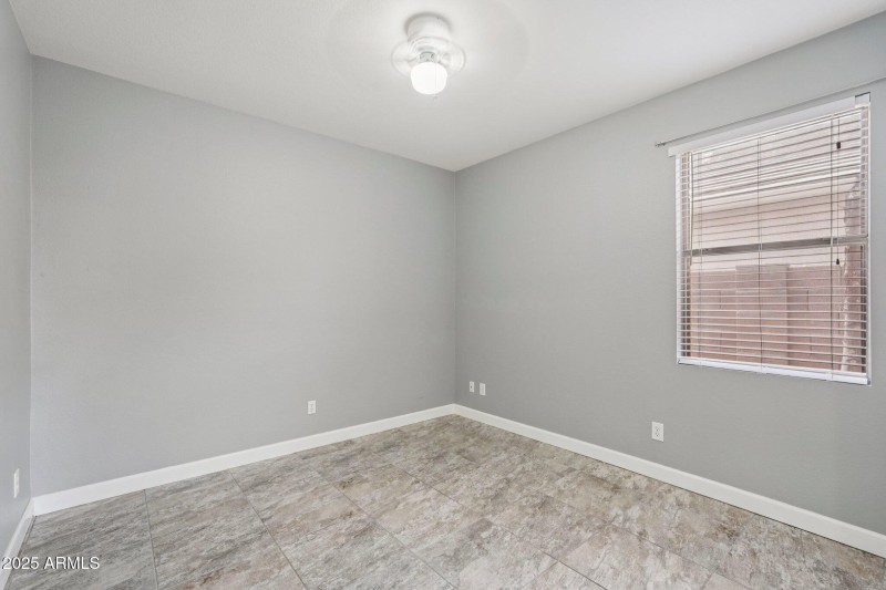 33-web-or-mls-W Weatherby Dr-S2908-033