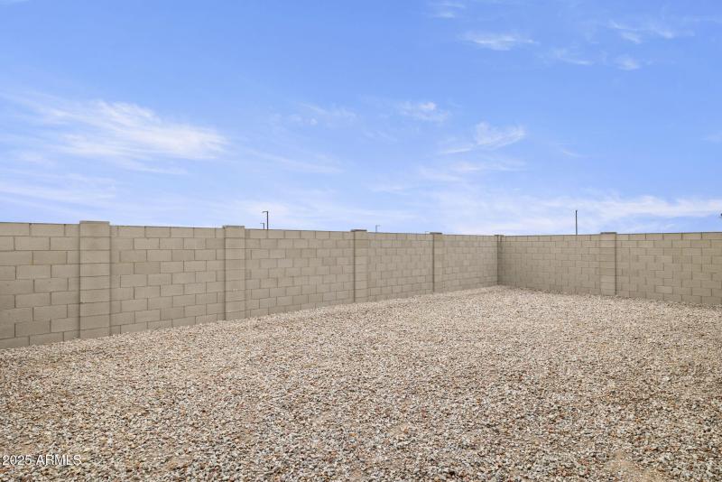 37-web-or-mls-15649-w-smoketree-dr-lot-1