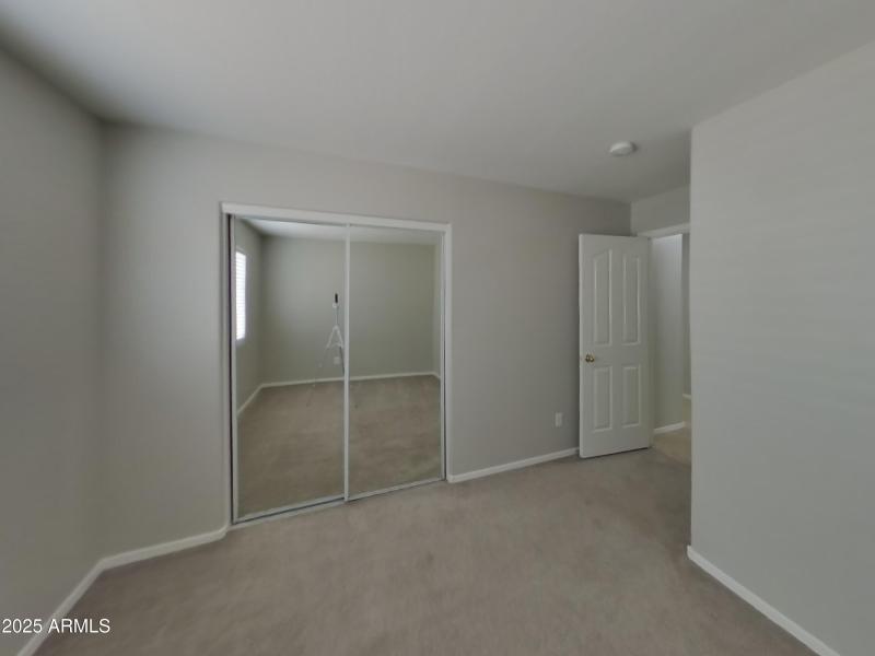 12_pc_1SyyEVrkRr_Le9Tj2WJDE_layout_0