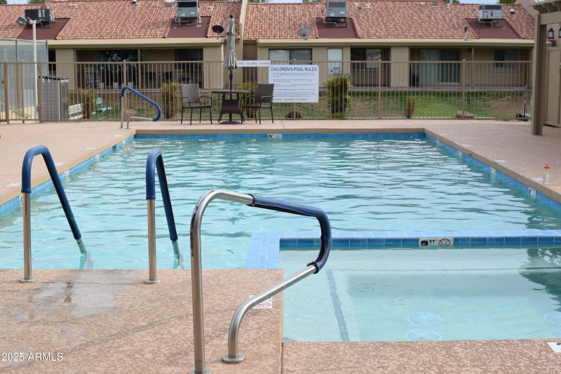 Community Pool & Spa