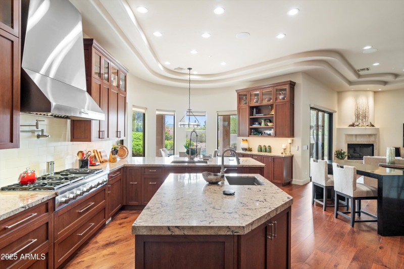 21-Kitchen