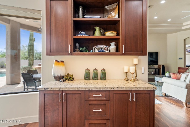30-Kitchen Butler Pantry