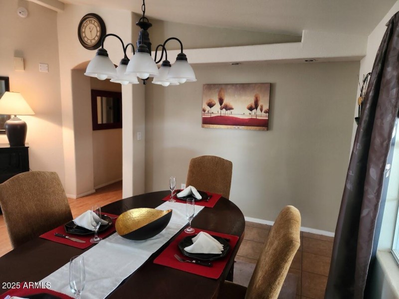 CR Dining Table