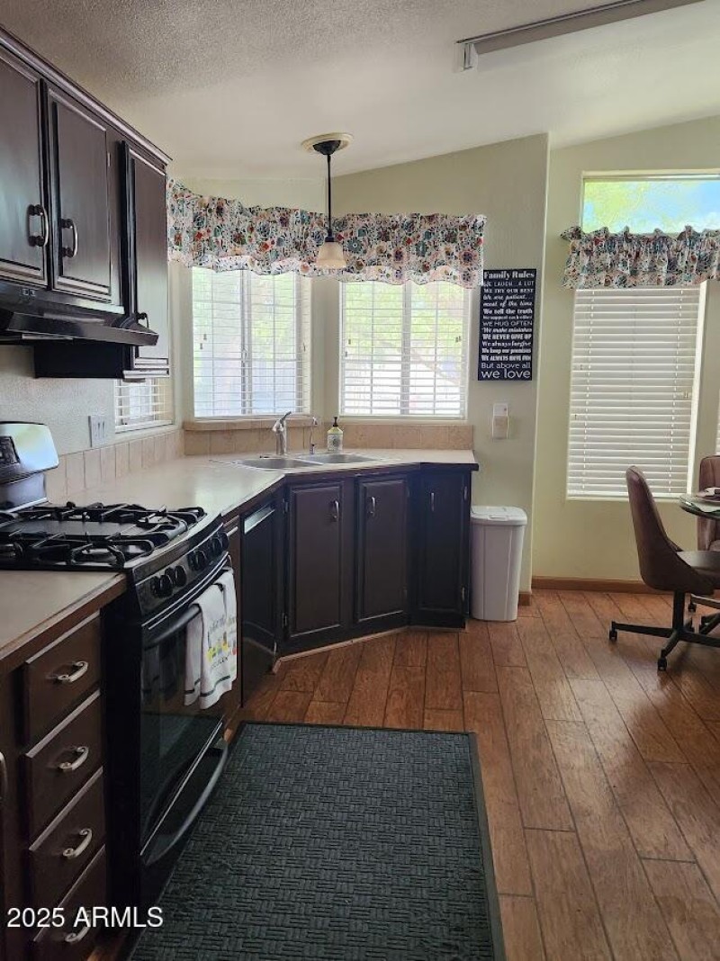 Cr Kitchen Long