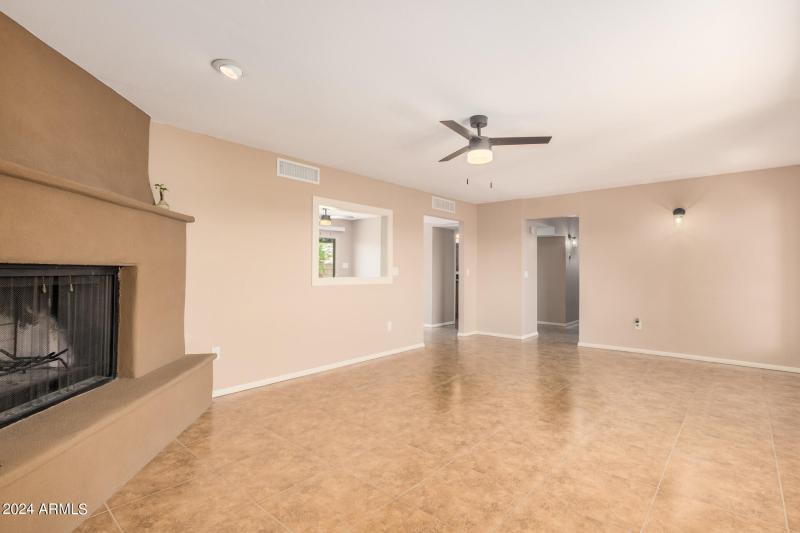 0005-05 - Hillcrest 4980