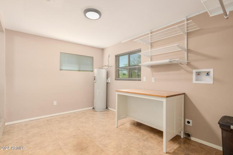 0030-30 - Hillcrest 4980