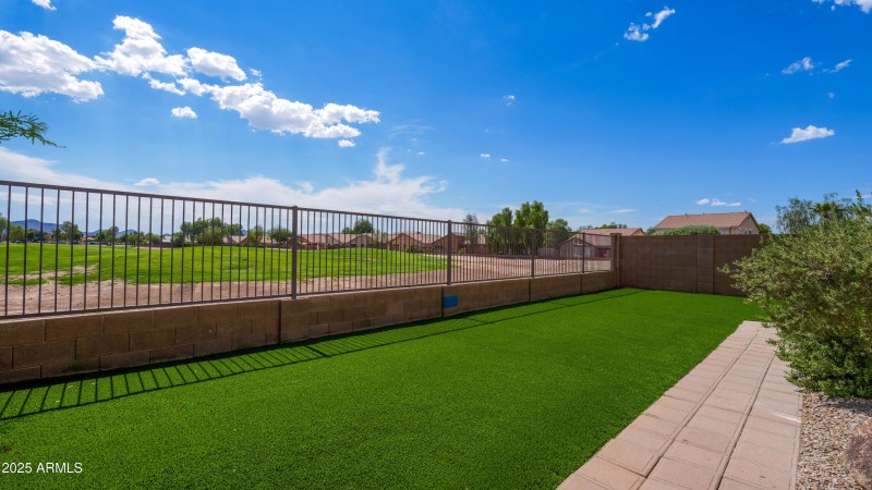 22309 E Via Rancho Rd