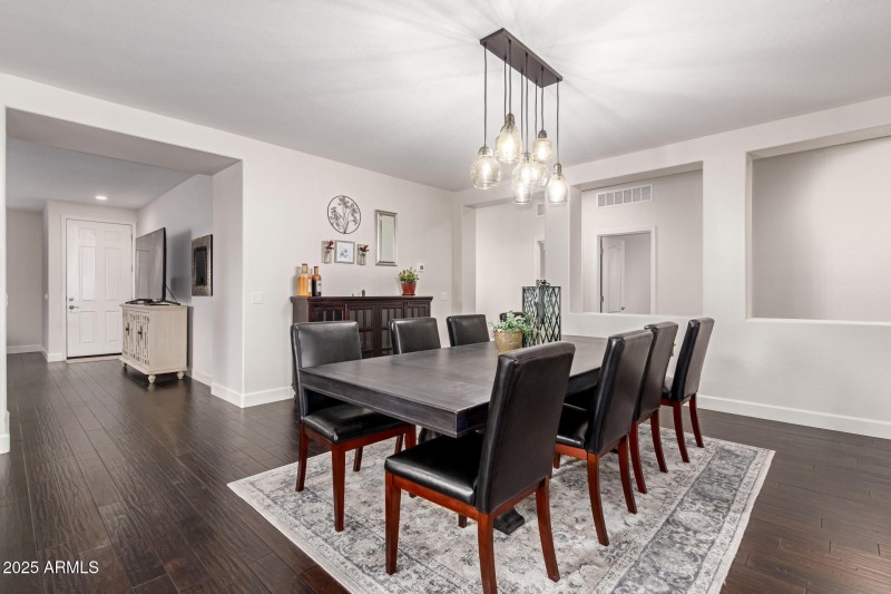 Formal Dining
