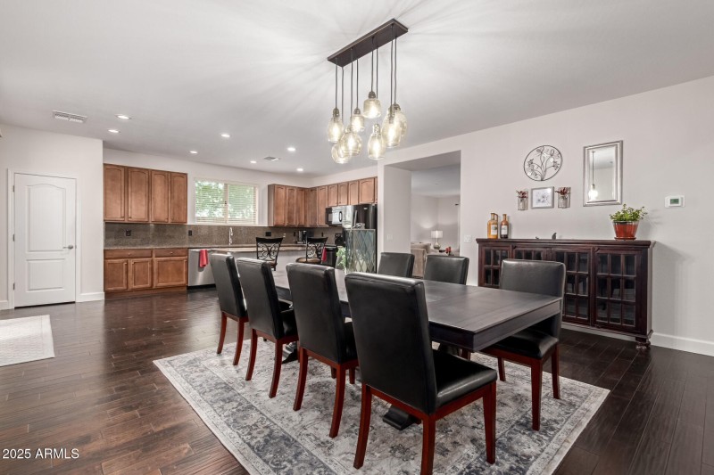 Formal Dining
