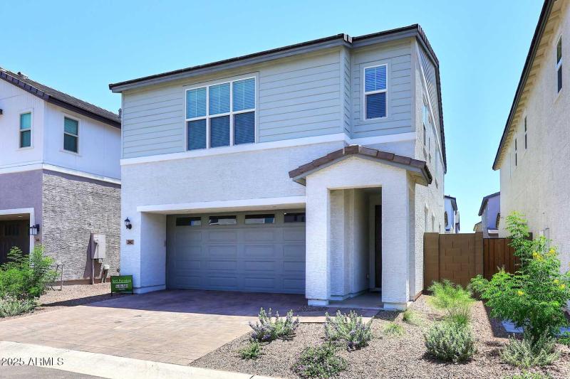 Front Corner View (2)