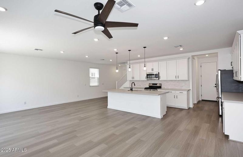 Great Room-Kitchen (1)