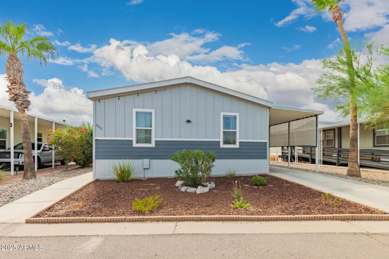 2000 S Apache Rd 252