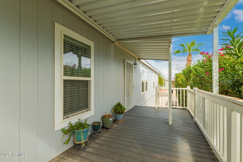 2000 S Apache Rd 252