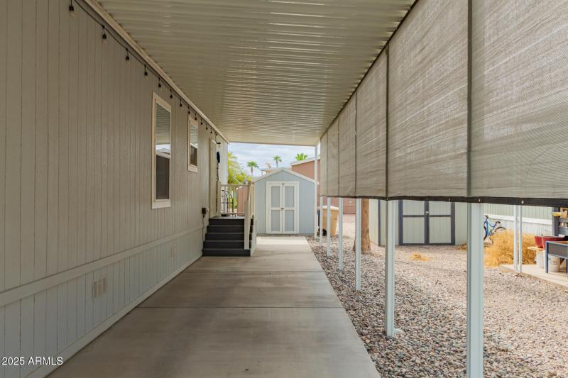 2000 S Apache Rd 252