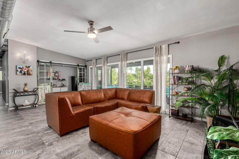 5150 N 20th St. #215