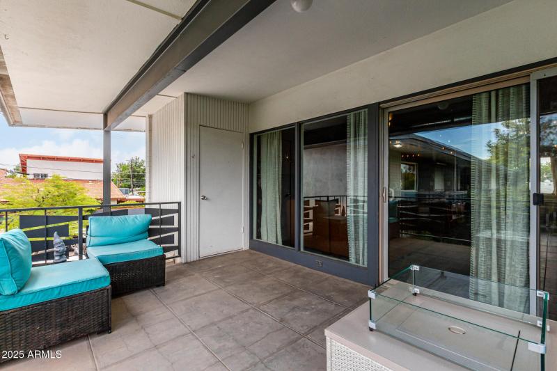 5150 N 20th St. #215