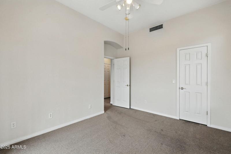 24-web-or-mls-Thompson-24