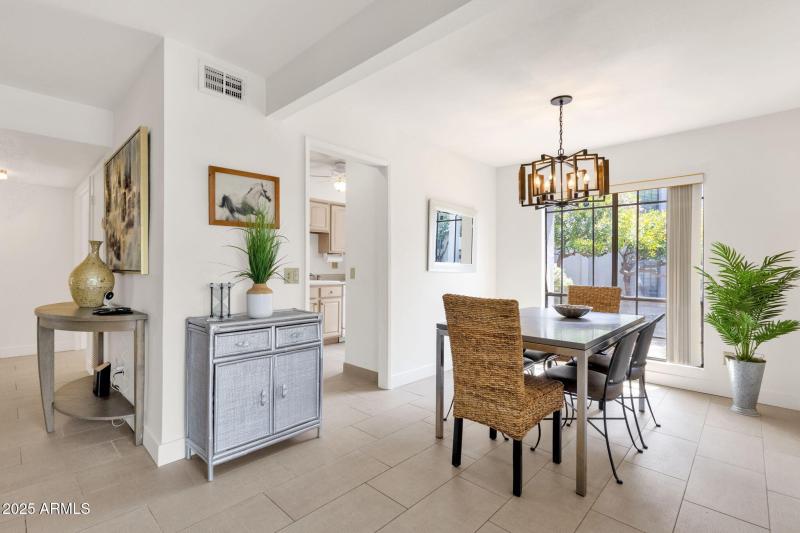 16-web-or-mls-5217-n-24th-st-108