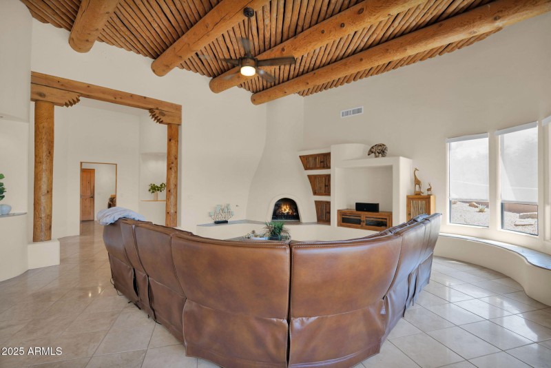 Viga Latilla Ceiling