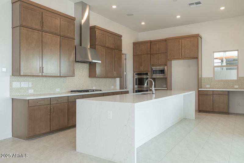 Tri Pointe Blossom Rock 516 - Kitchen-1M