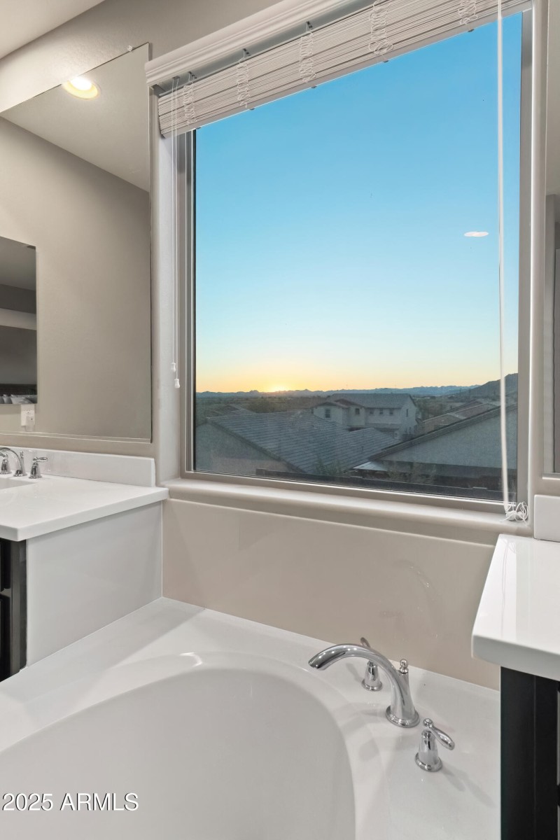 2944 W Brilliant Sky Dr-21