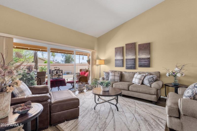 10-web-or-mls-16791-n-86th-dr