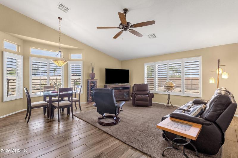 25-web-or-mls-16791-n-86th-dr