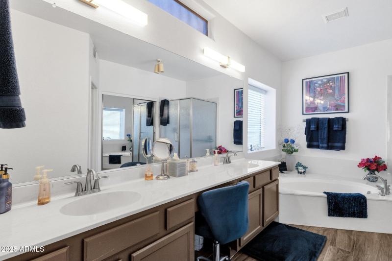 32-web-or-mls-16791-n-86th-dr