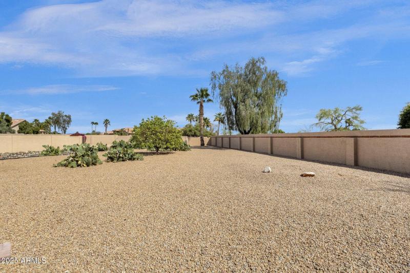 49-web-or-mls-16791-n-86th-dr