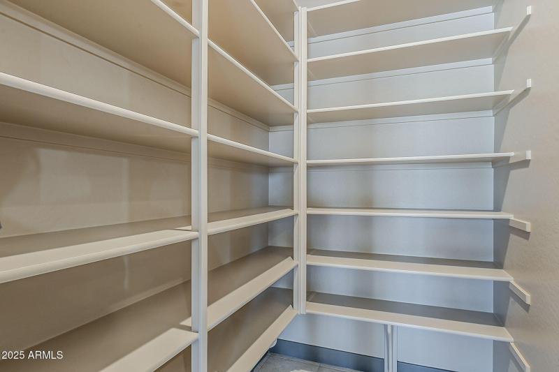 25-web-or-mls-Wesley-25