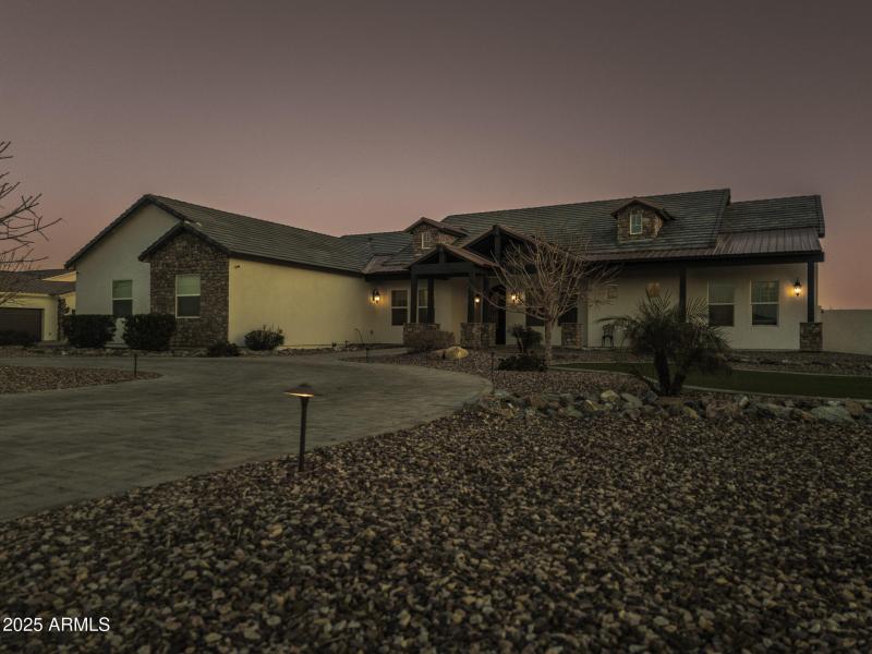 UAS Twilight Front Right Low