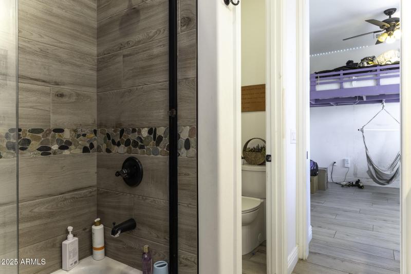 Jack & Jill Bath View