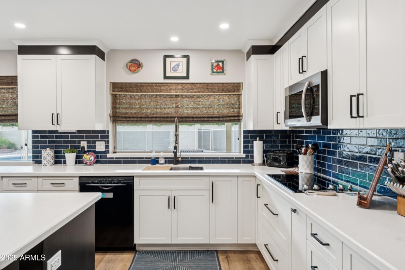 2715 kitchen DL3