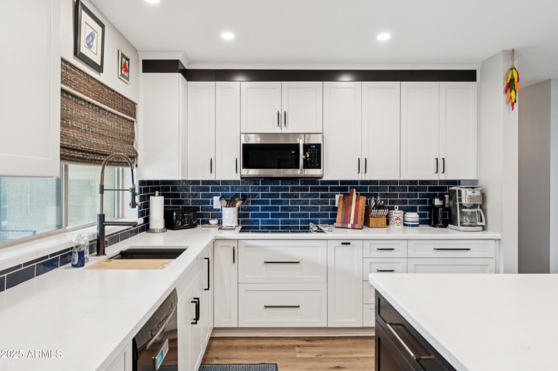 2715 kitchen DL4