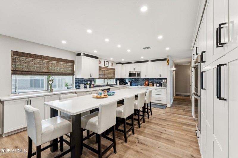2715 kitchen DL1
