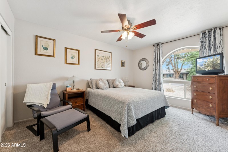 2715 bedroom DL1