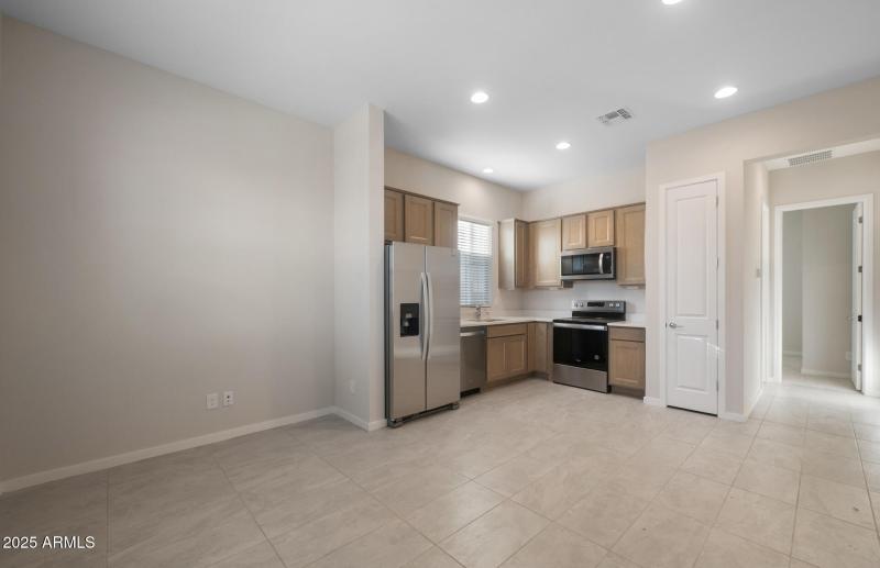 AllGen Kitchen/Living