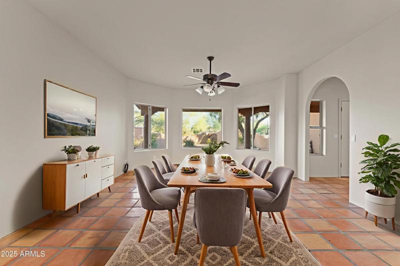 Virtual Staged Image-Dining Room 2