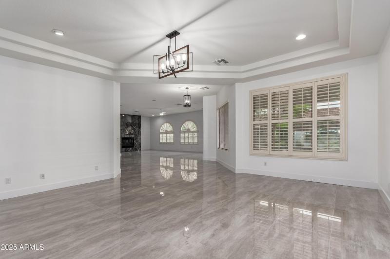 683c77_07 - Buckboard