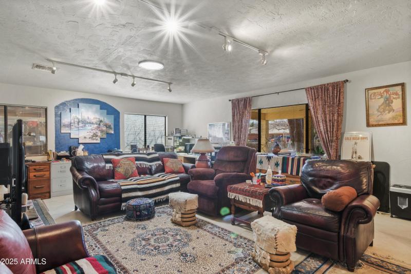 101 S Mesquite St 00010