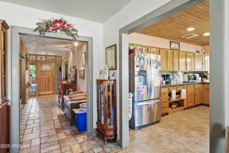 101 S Mesquite St 00019