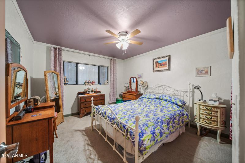 101 S Mesquite St 00006