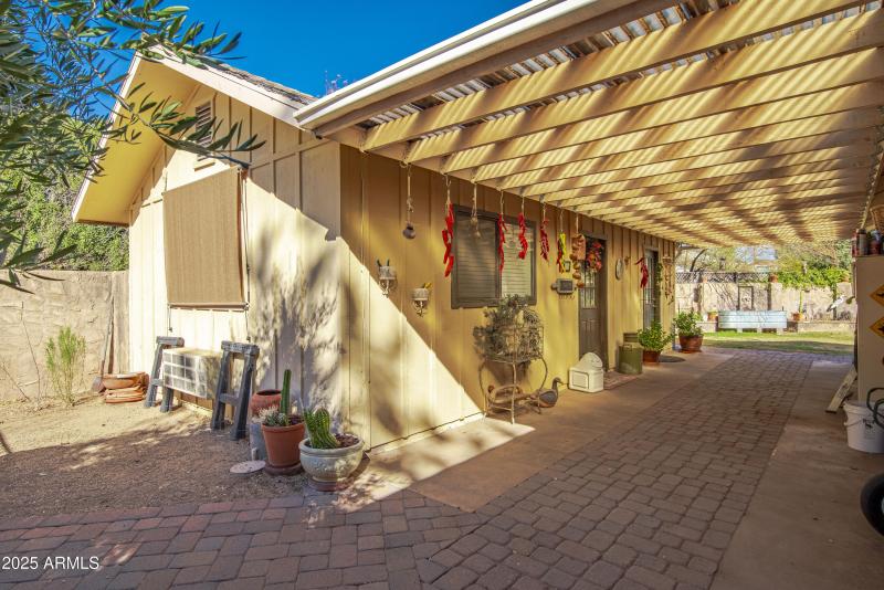 101 S Mesquite St 00032